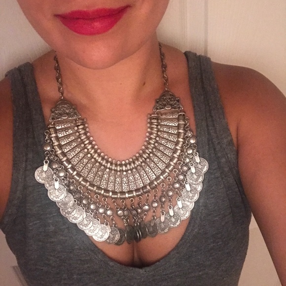 Natalie B Jewelry - Natalie B Fit for A Queen Necklace in Silver